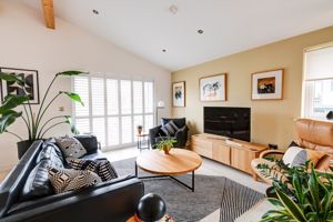 Photo 16- click for photo gallery